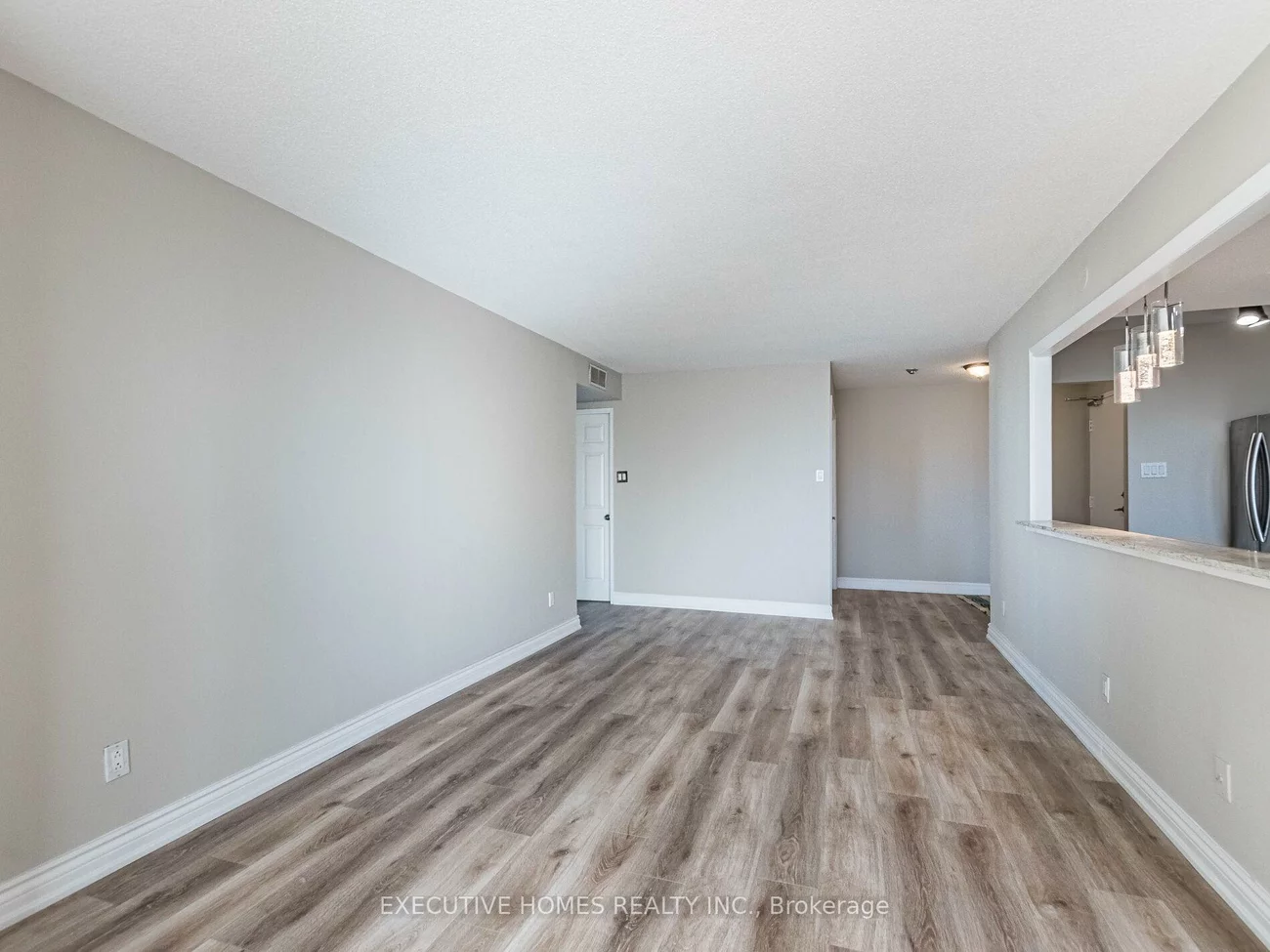 4450, Tucana, Hurontario, Mississauga