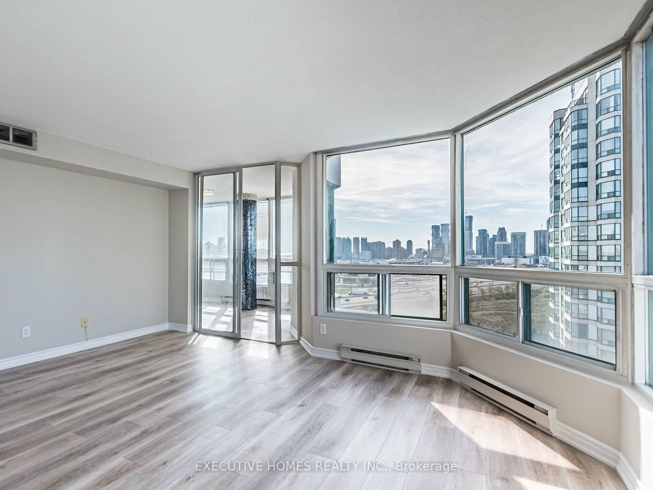 4450, Tucana, Hurontario, Mississauga
