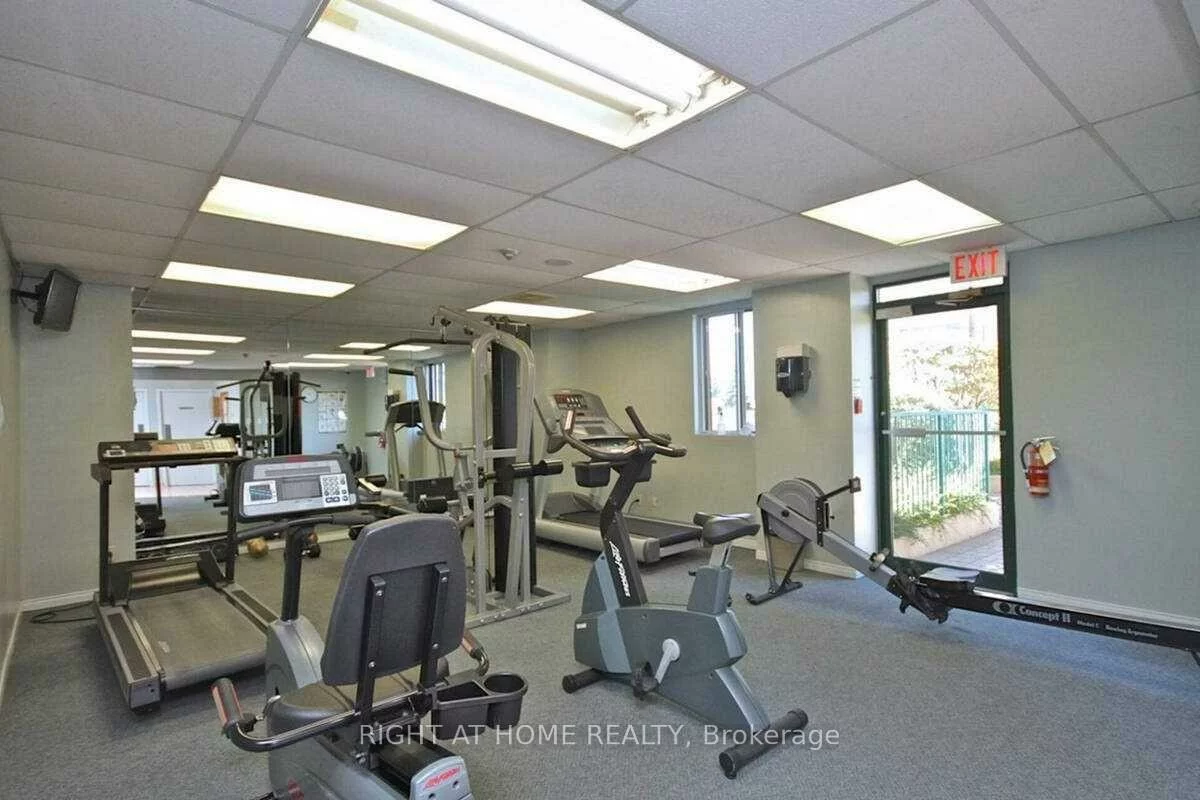 115, Hillcrest, Cooksville, Mississauga