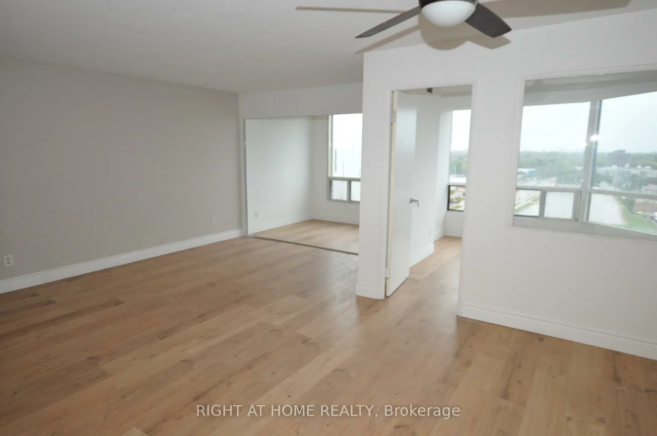 115, Hillcrest, Cooksville, Mississauga