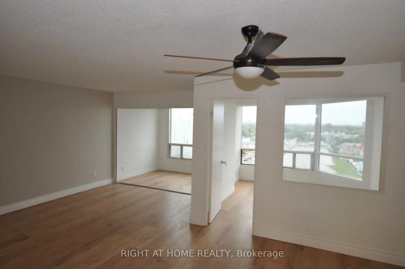 115, Hillcrest, Cooksville, Mississauga