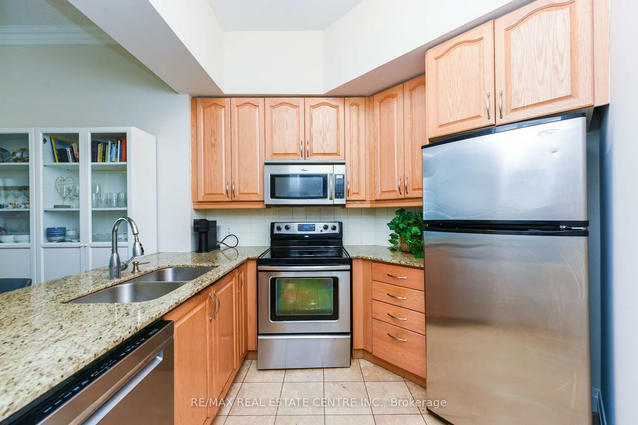 90, Absolute, City Centre, Mississauga