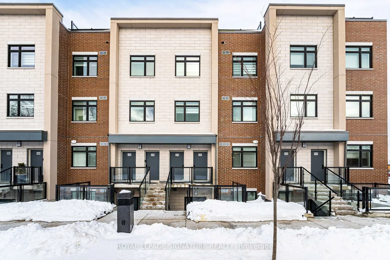 1085, Douglas McCurdy, Lakeview, Mississauga