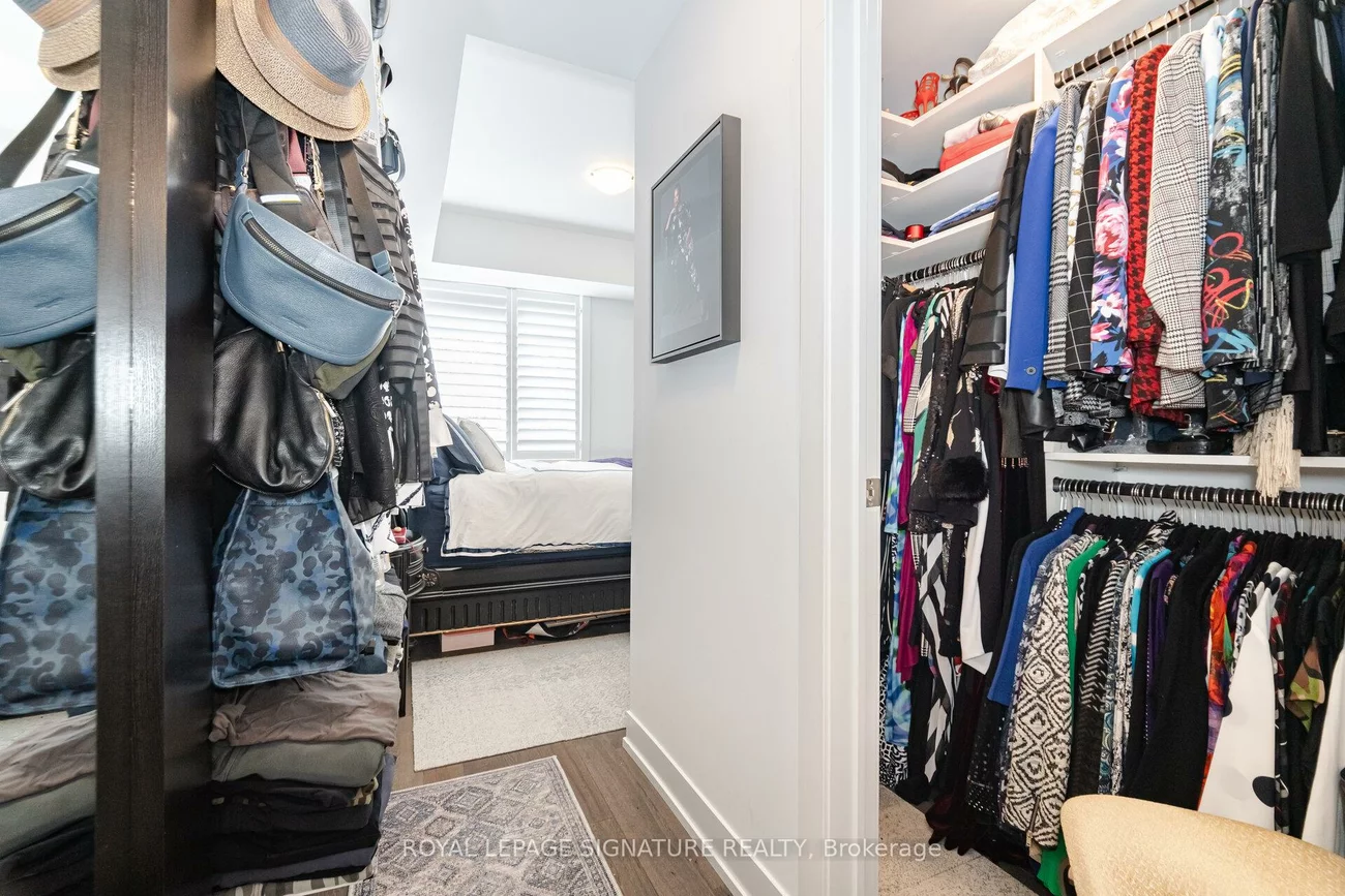 1085, Douglas McCurdy, Lakeview, Mississauga