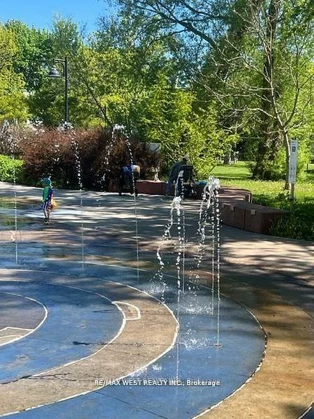 1535, Lakeshore, Lakeview, Mississauga