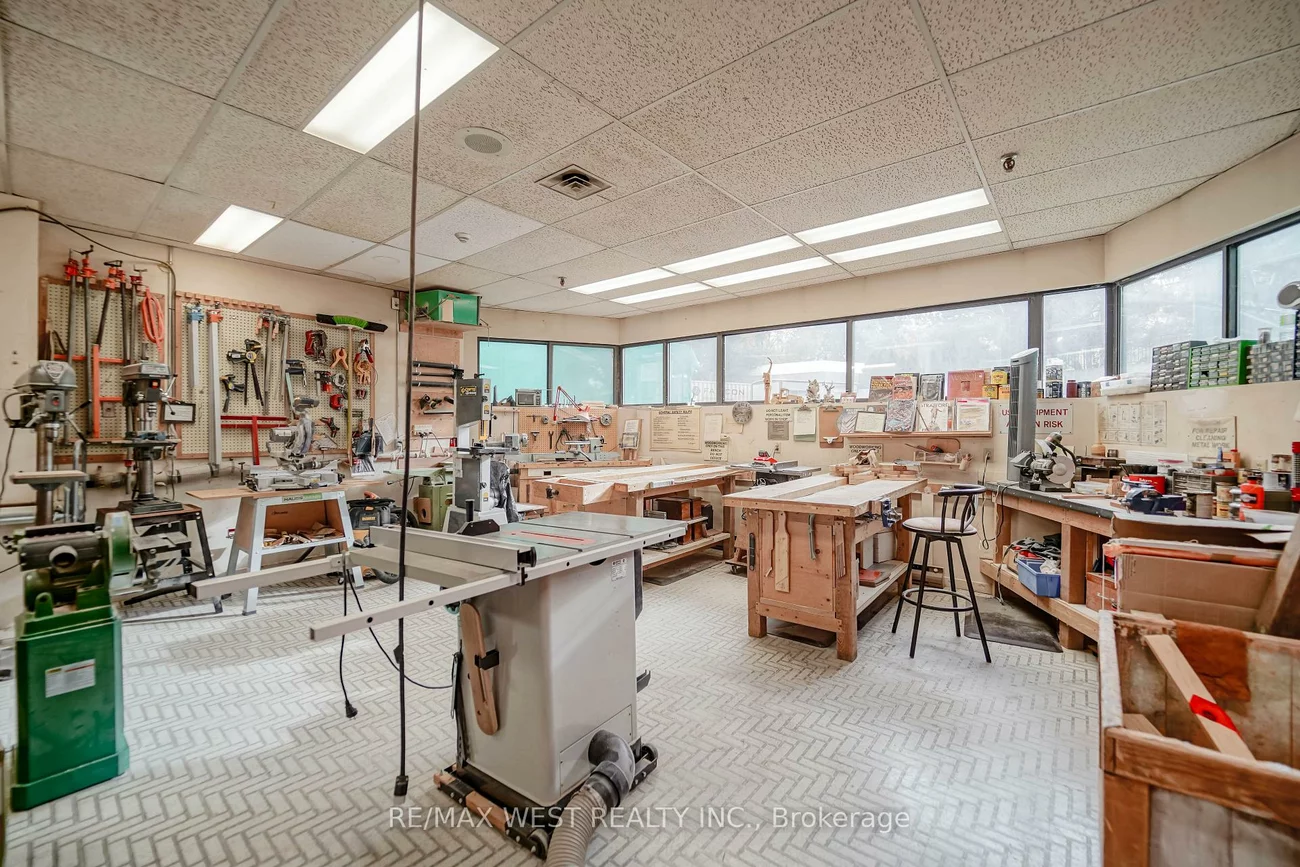 1300, Bloor, Applewood, Mississauga