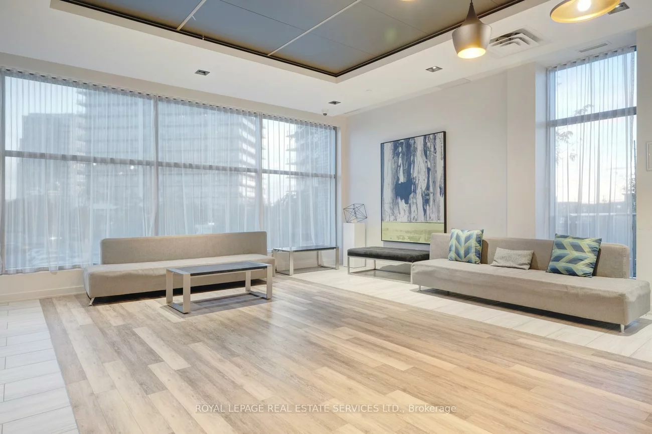 4633, Glen Erin, Central Erin Mills, Mississauga