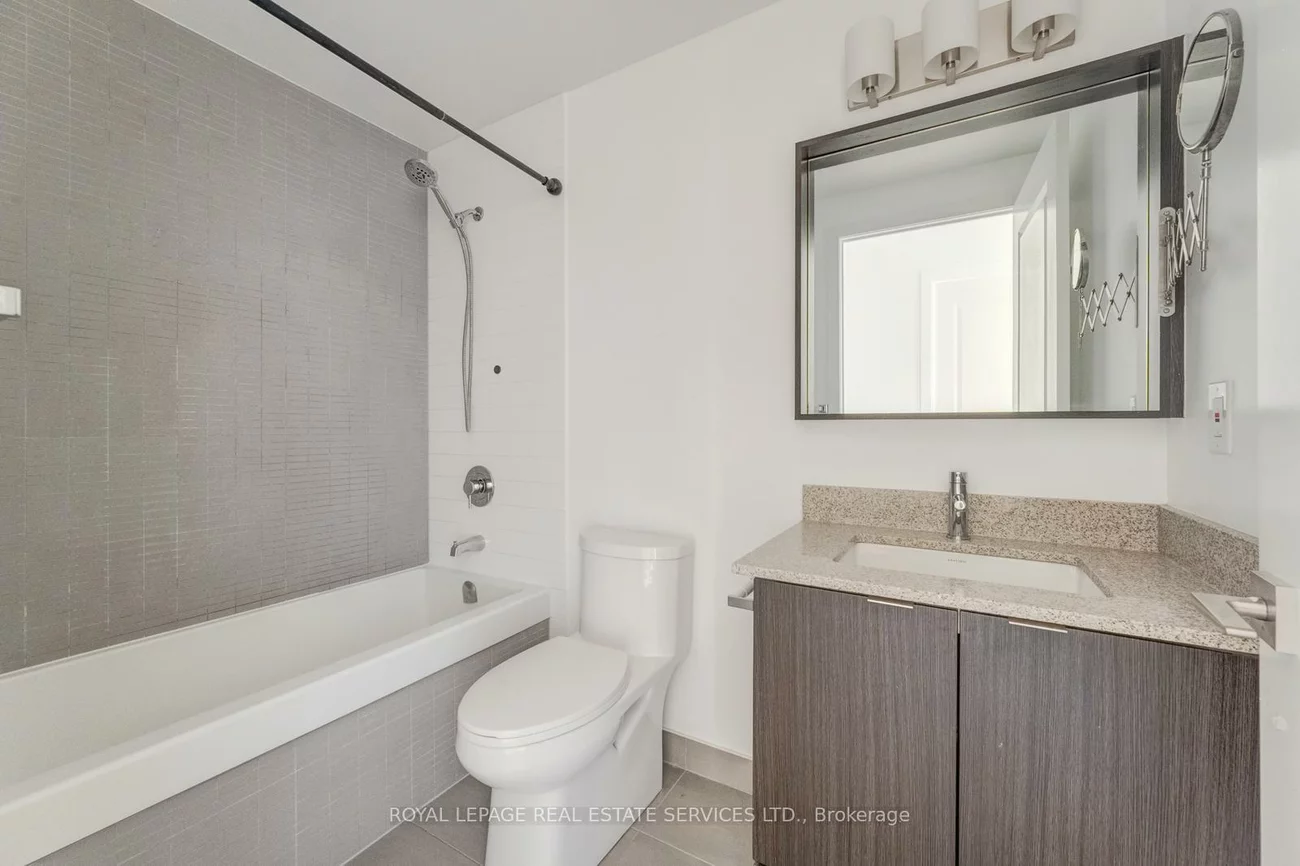 4633, Glen Erin, Central Erin Mills, Mississauga