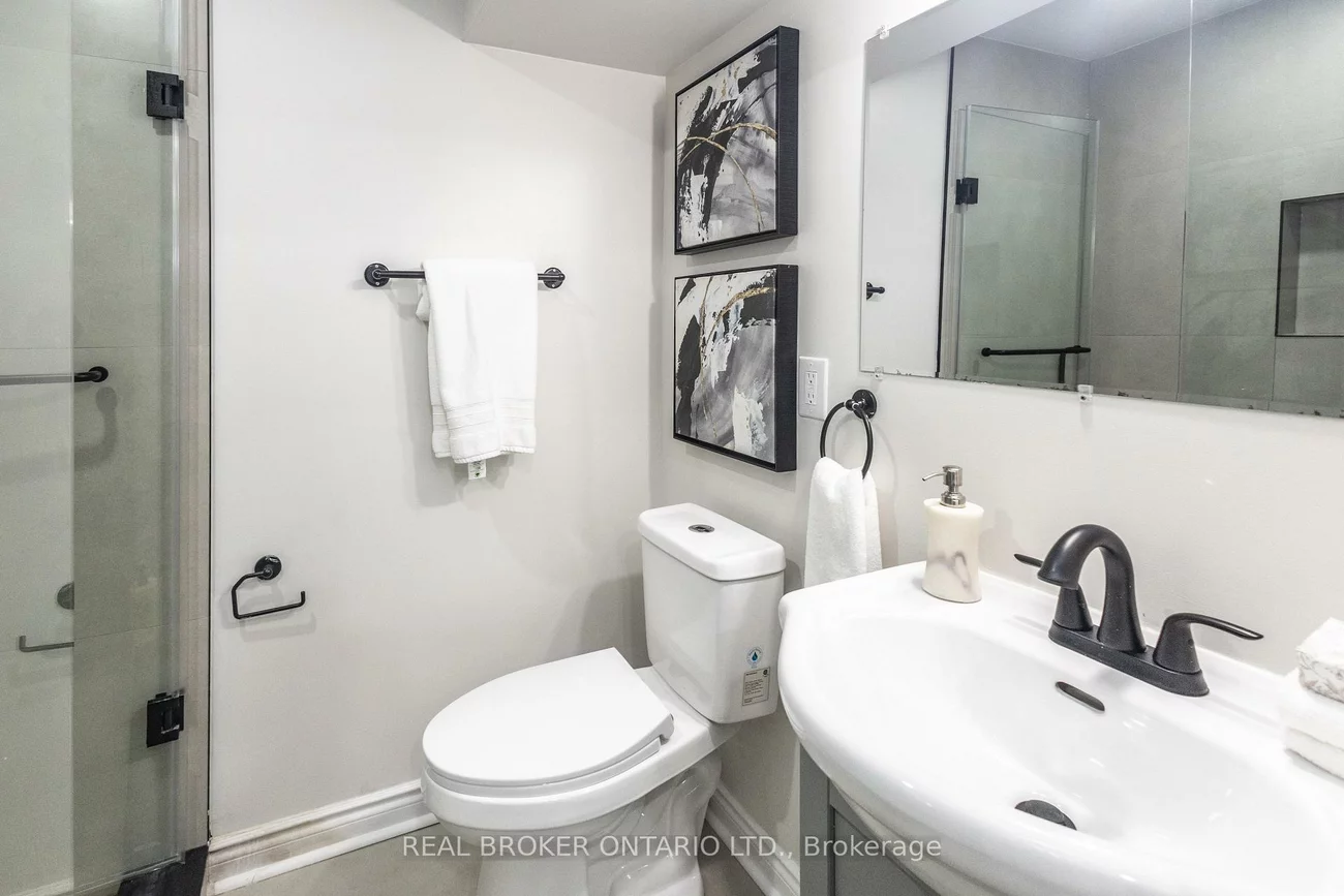 5255, Guildwood, Hurontario, Mississauga