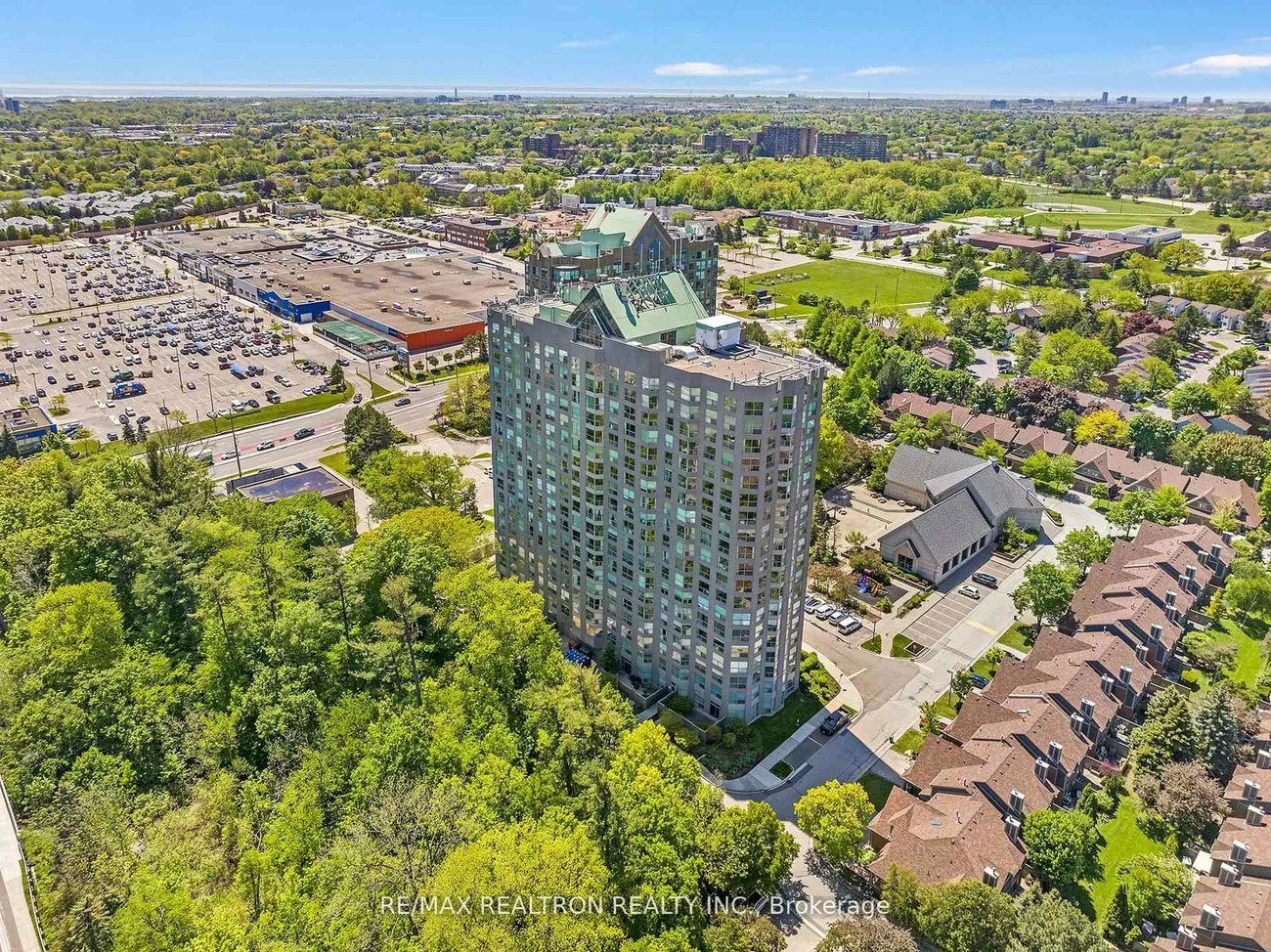 2155, Burnhamthorpe, Erin Mills, Mississauga