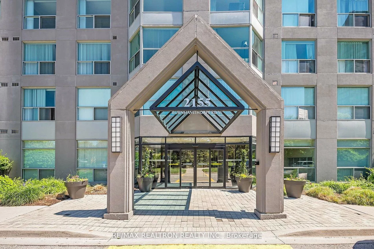 2155, Burnhamthorpe, Erin Mills, Mississauga