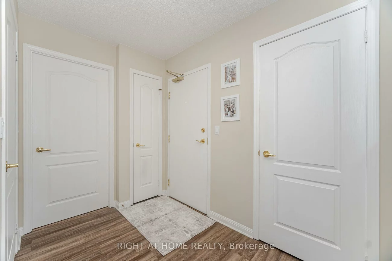 1140, Parkwest, Lakeview, Mississauga