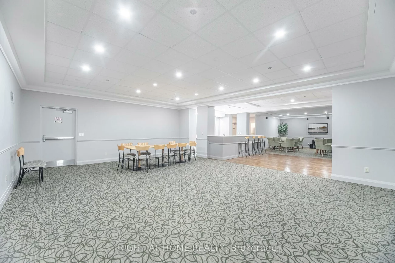 1140, Parkwest, Lakeview, Mississauga