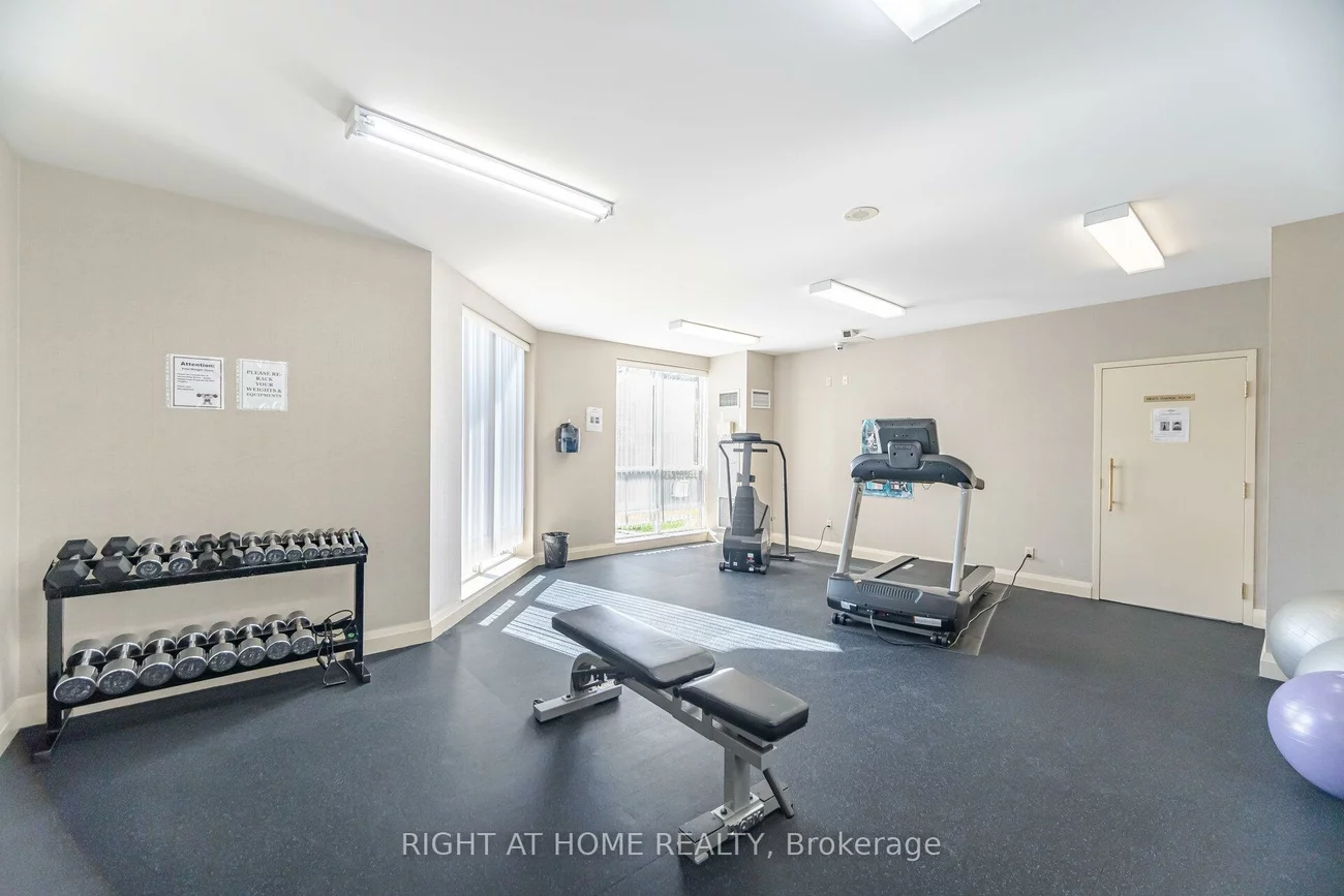 1140, Parkwest, Lakeview, Mississauga