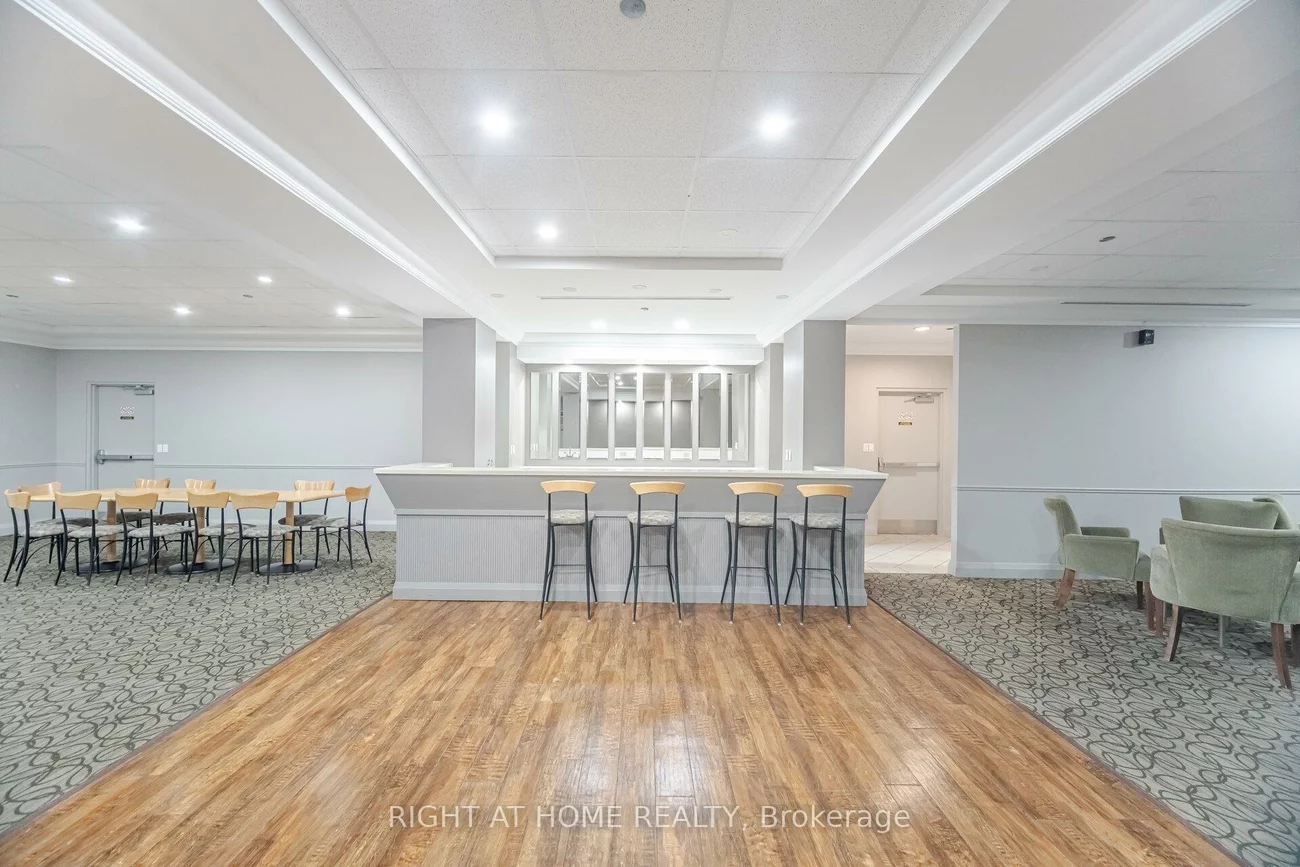 1140, Parkwest, Lakeview, Mississauga