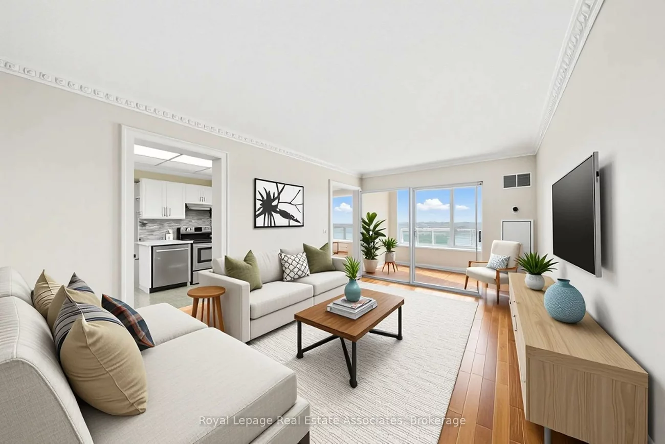 135, Hillcrest, Cooksville, Mississauga