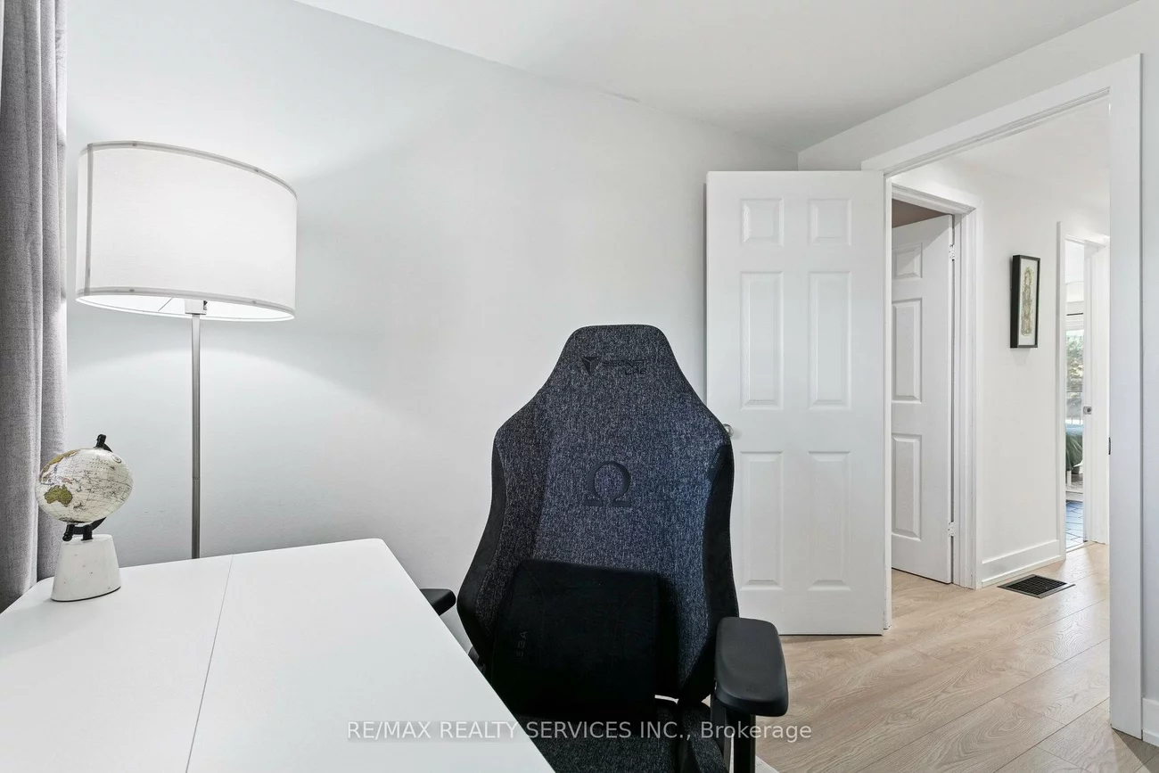 3395, Cliff, Mississauga Valleys, Mississauga