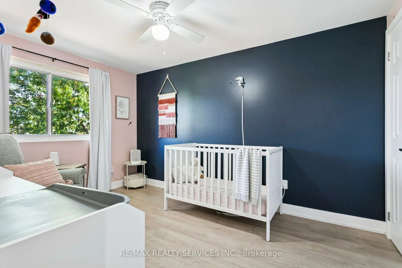 3395, Cliff, Mississauga Valleys, Mississauga