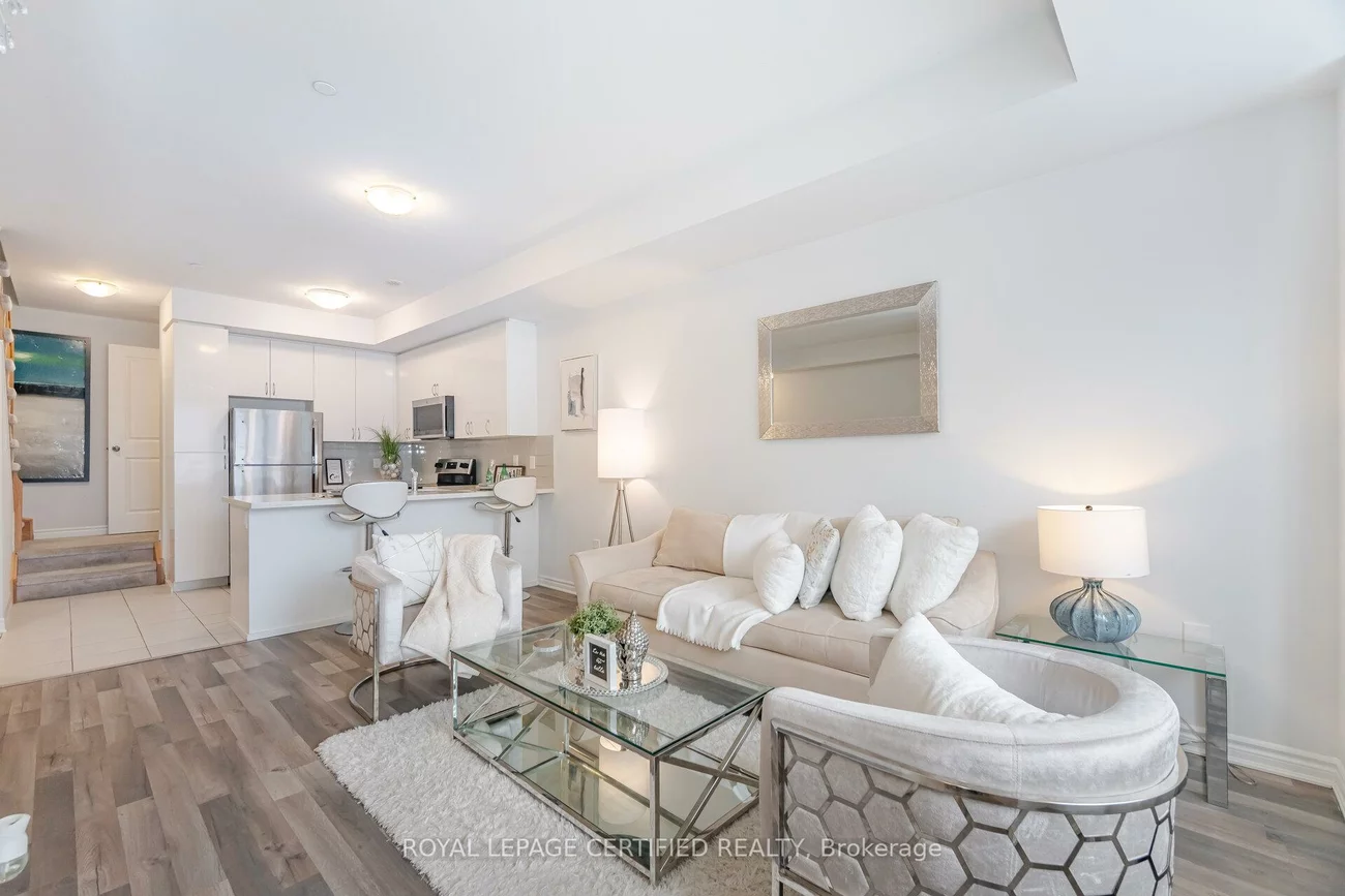 1150, Stroud, Clarkson, Mississauga