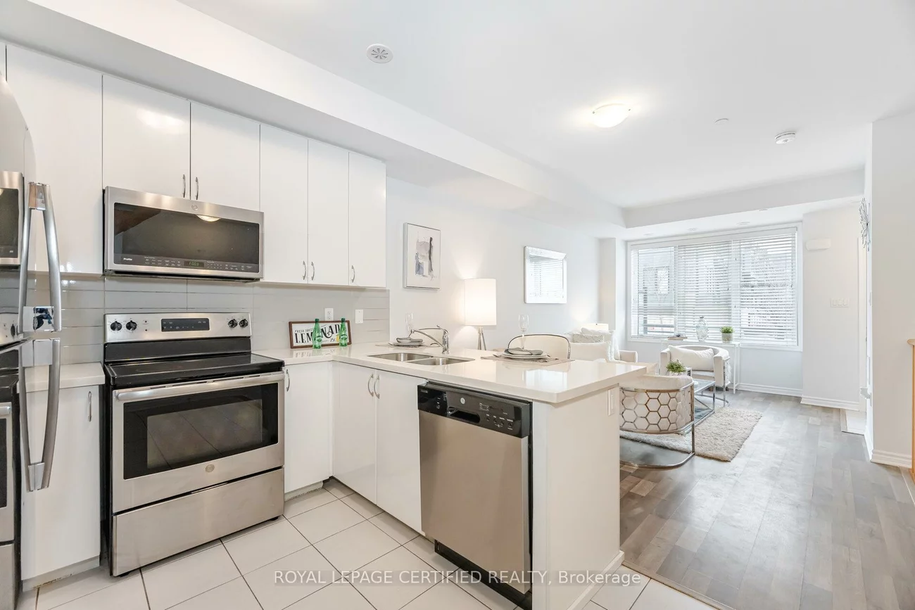 1150, Stroud, Clarkson, Mississauga