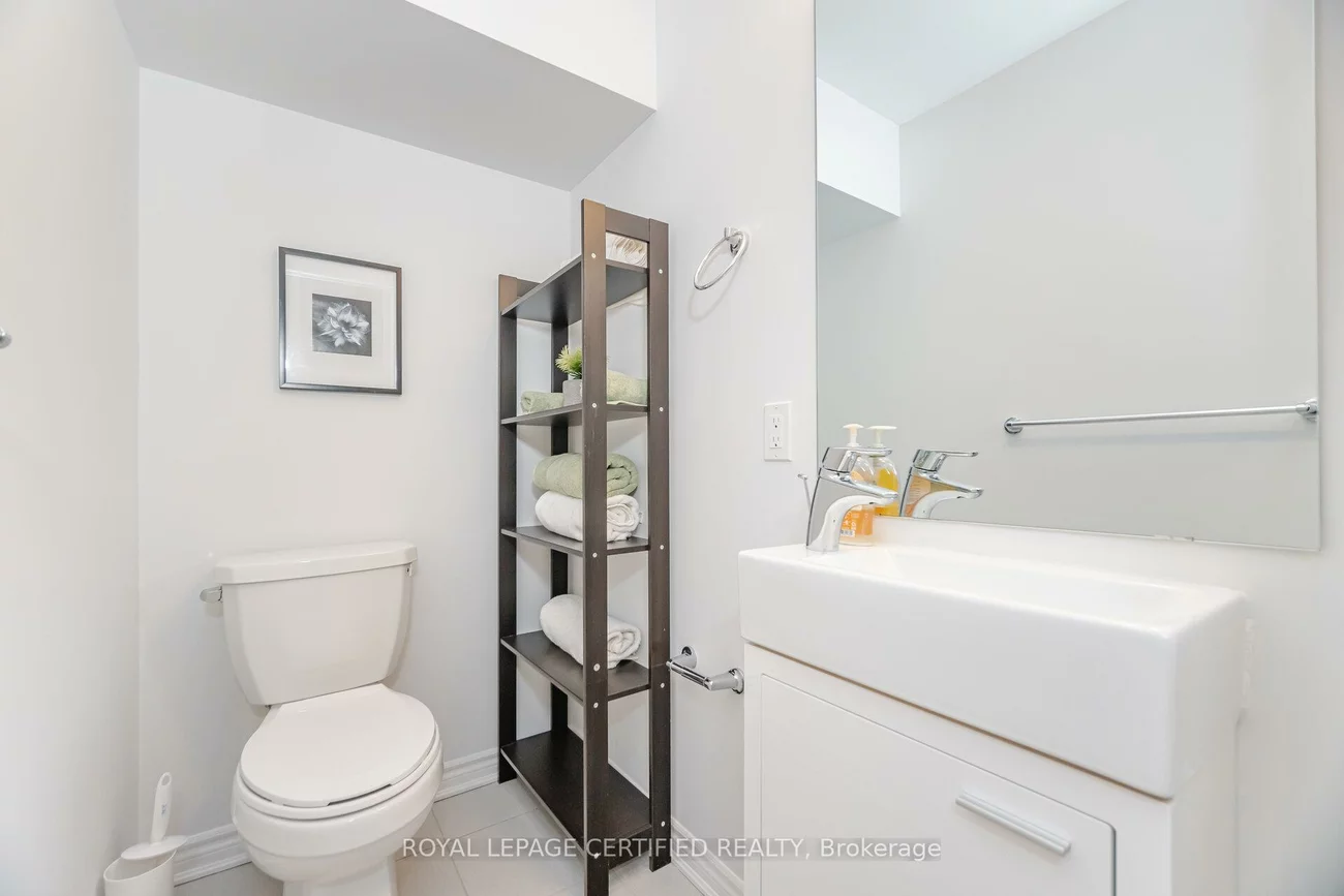 1150, Stroud, Clarkson, Mississauga