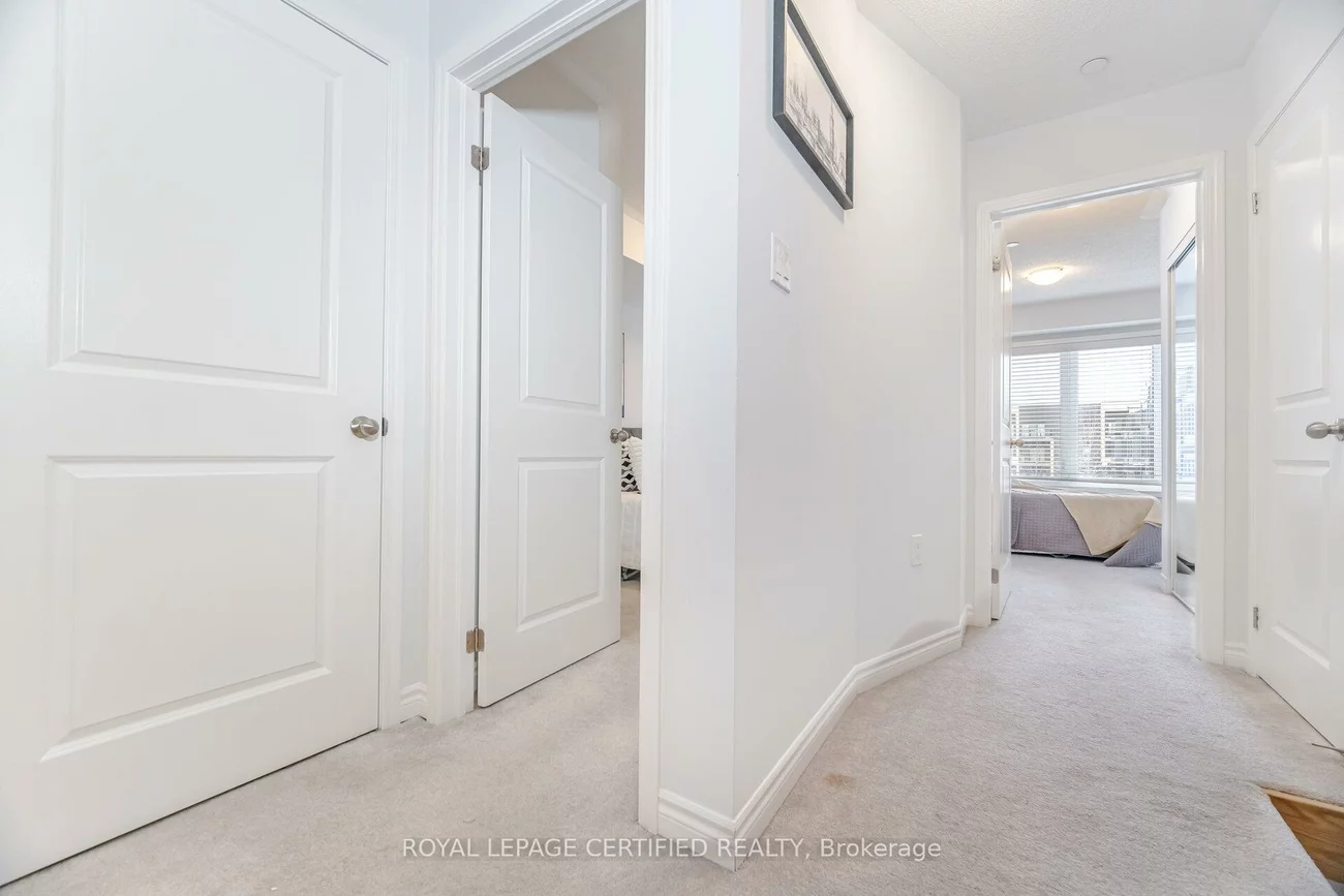 1150, Stroud, Clarkson, Mississauga