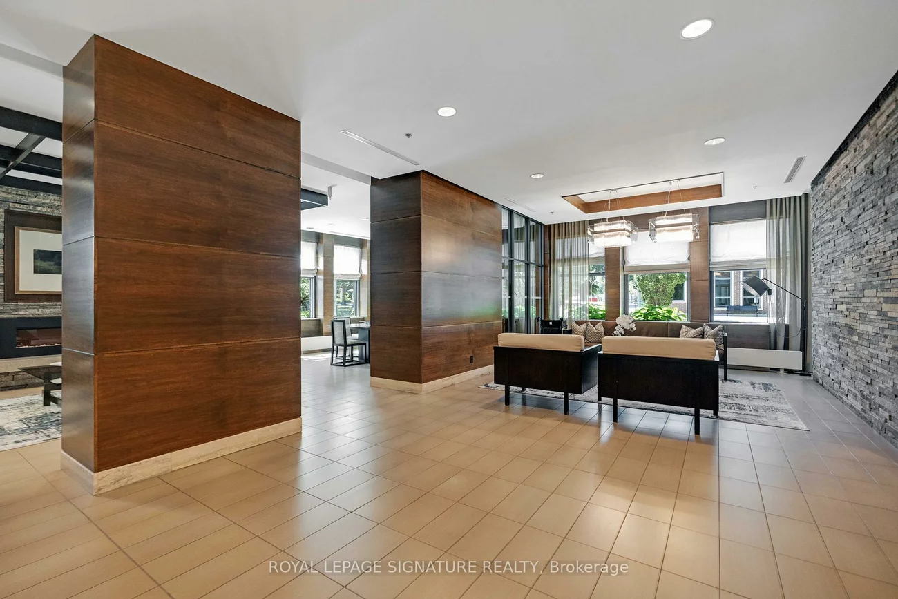 1, Hurontario, Port Credit, Mississauga