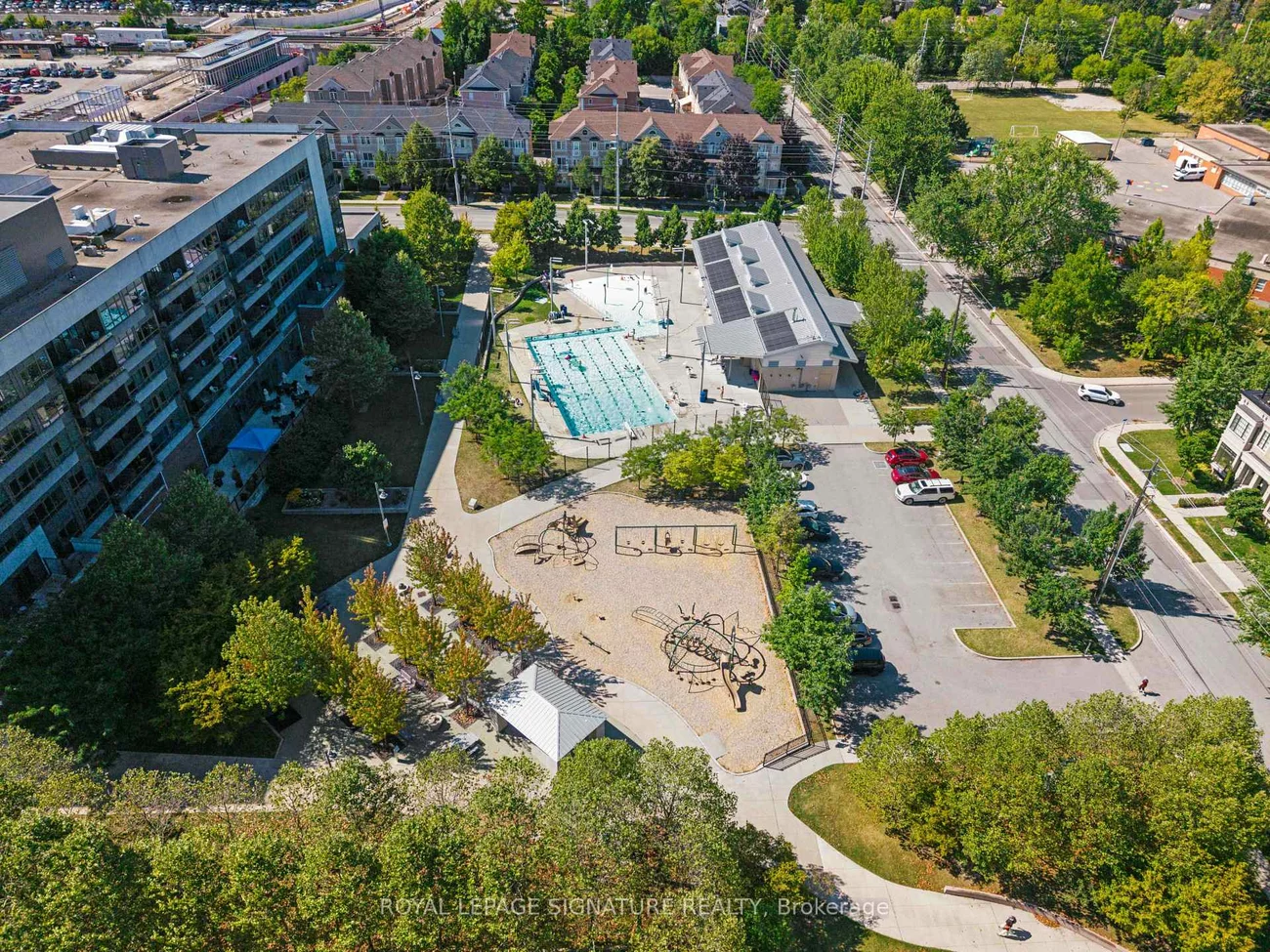 1, Hurontario, Port Credit, Mississauga