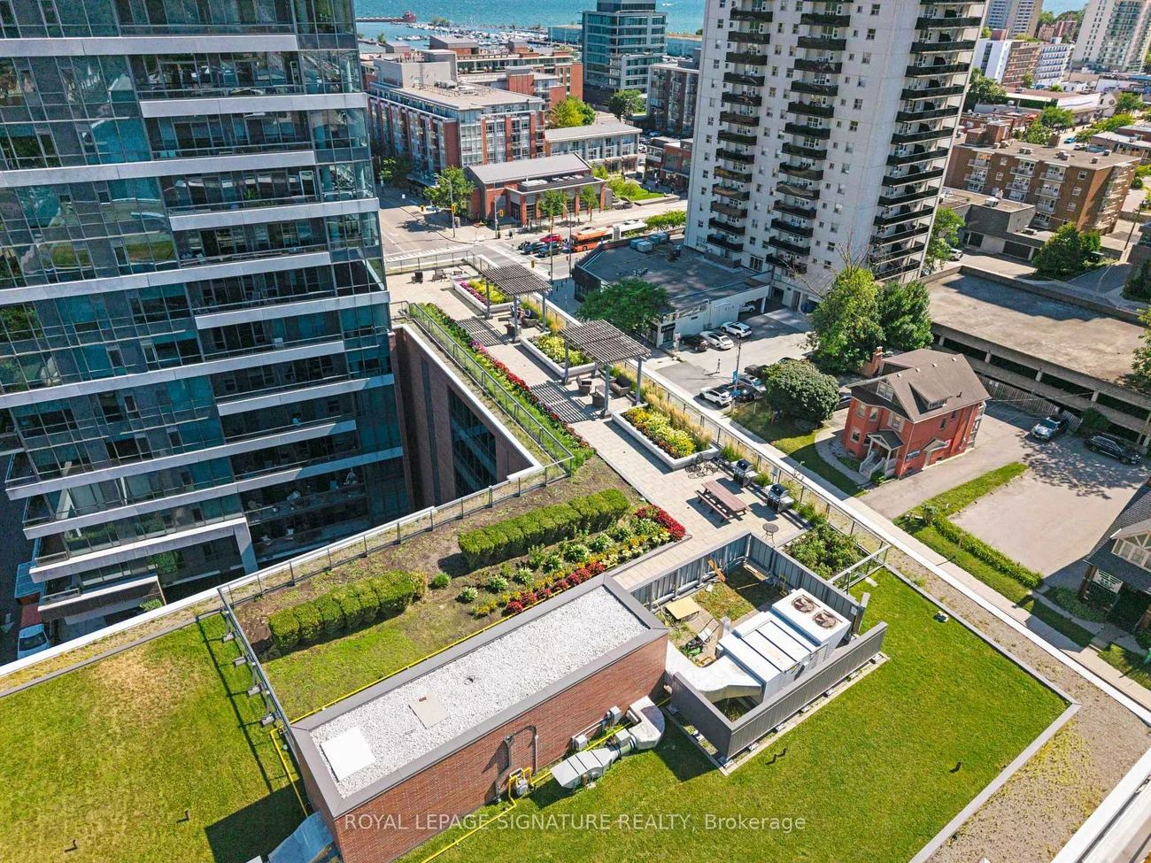 1, Hurontario, Port Credit, Mississauga