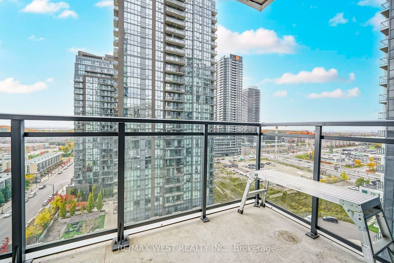 75, Eglinton, Hurontario, Mississauga