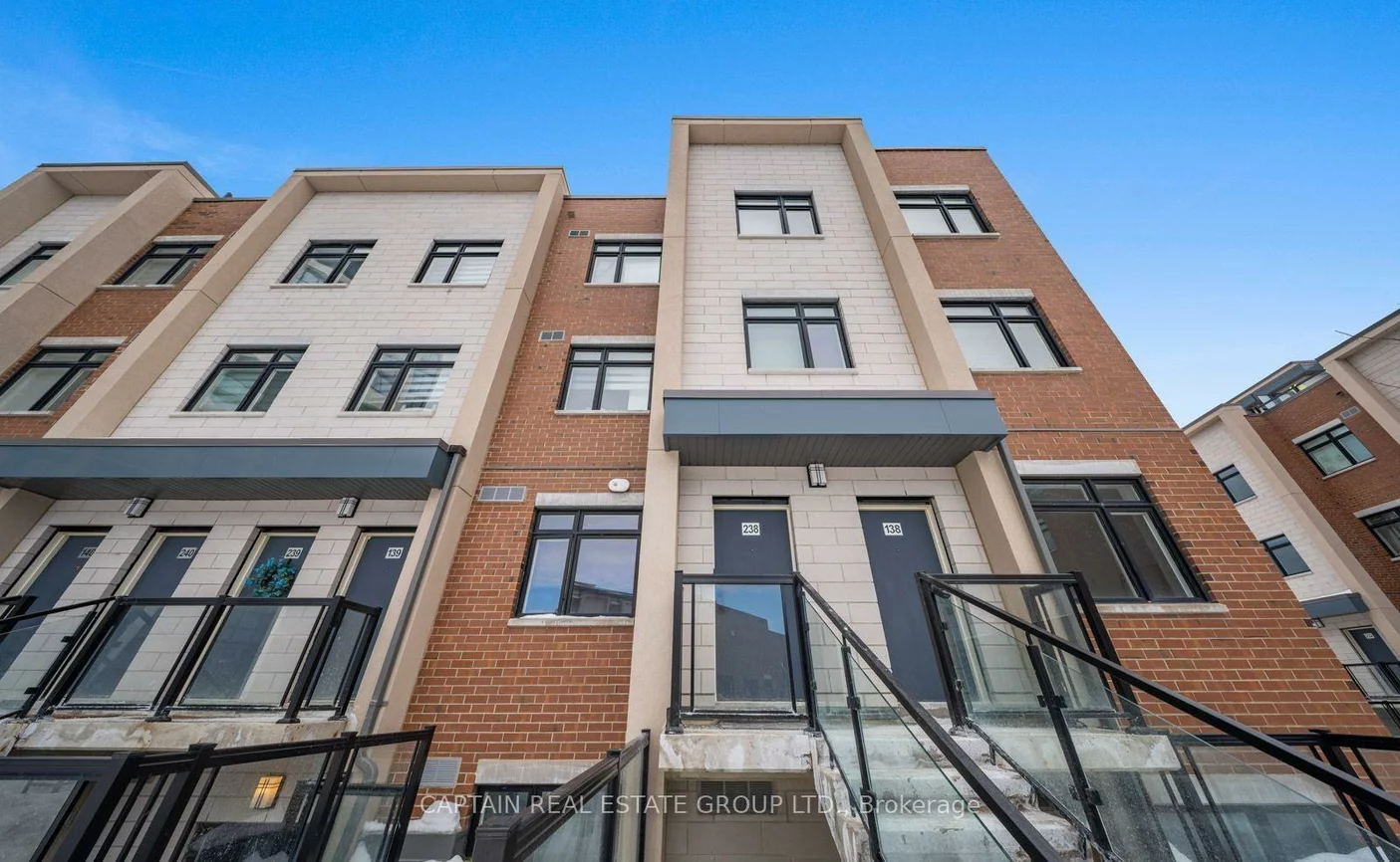 1060, Douglas Mccurdy, Lakeview, Mississauga