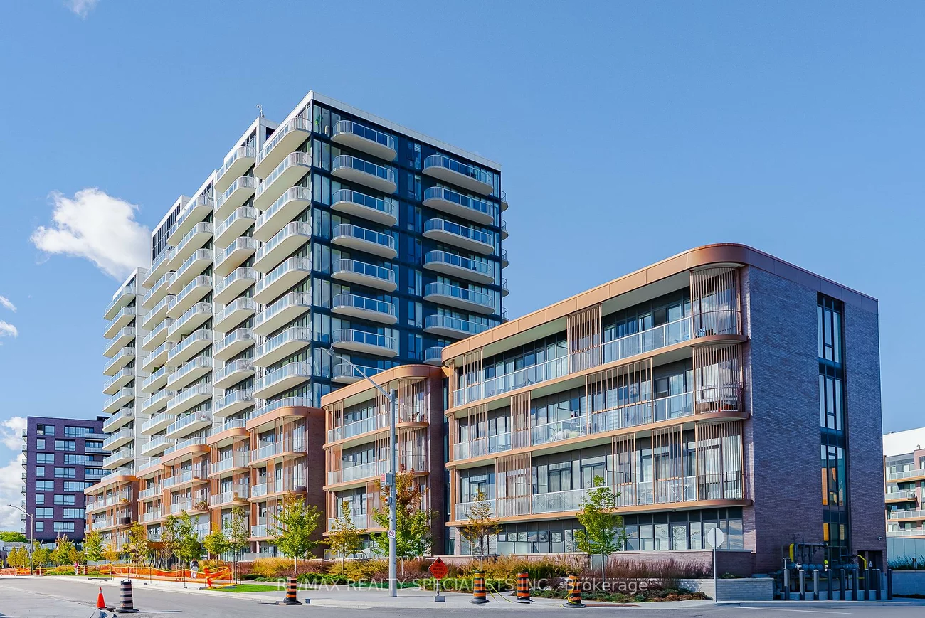 220, Missinnihe, Port Credit, Mississauga