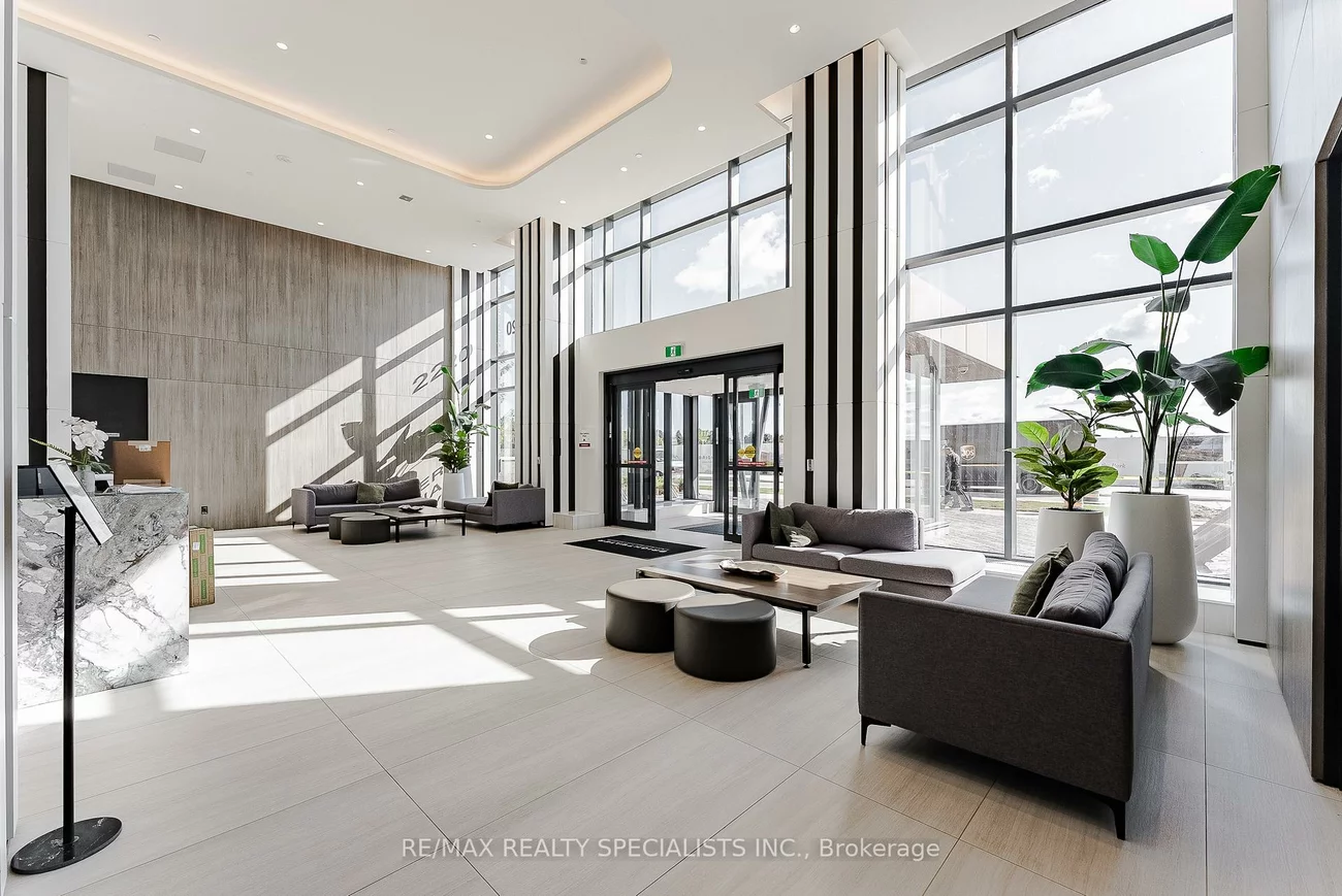 220, Missinnihe, Port Credit, Mississauga