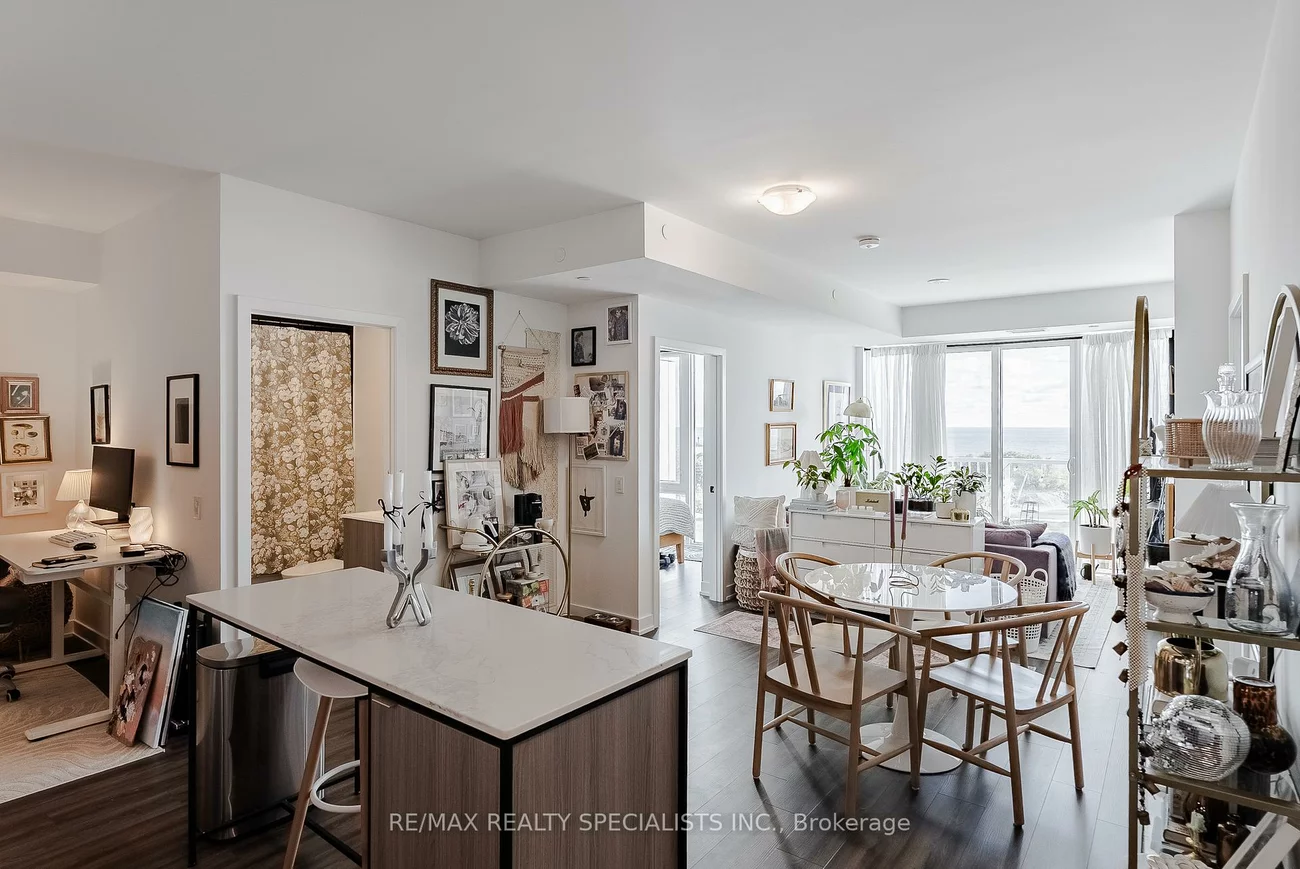 220, Missinnihe, Port Credit, Mississauga