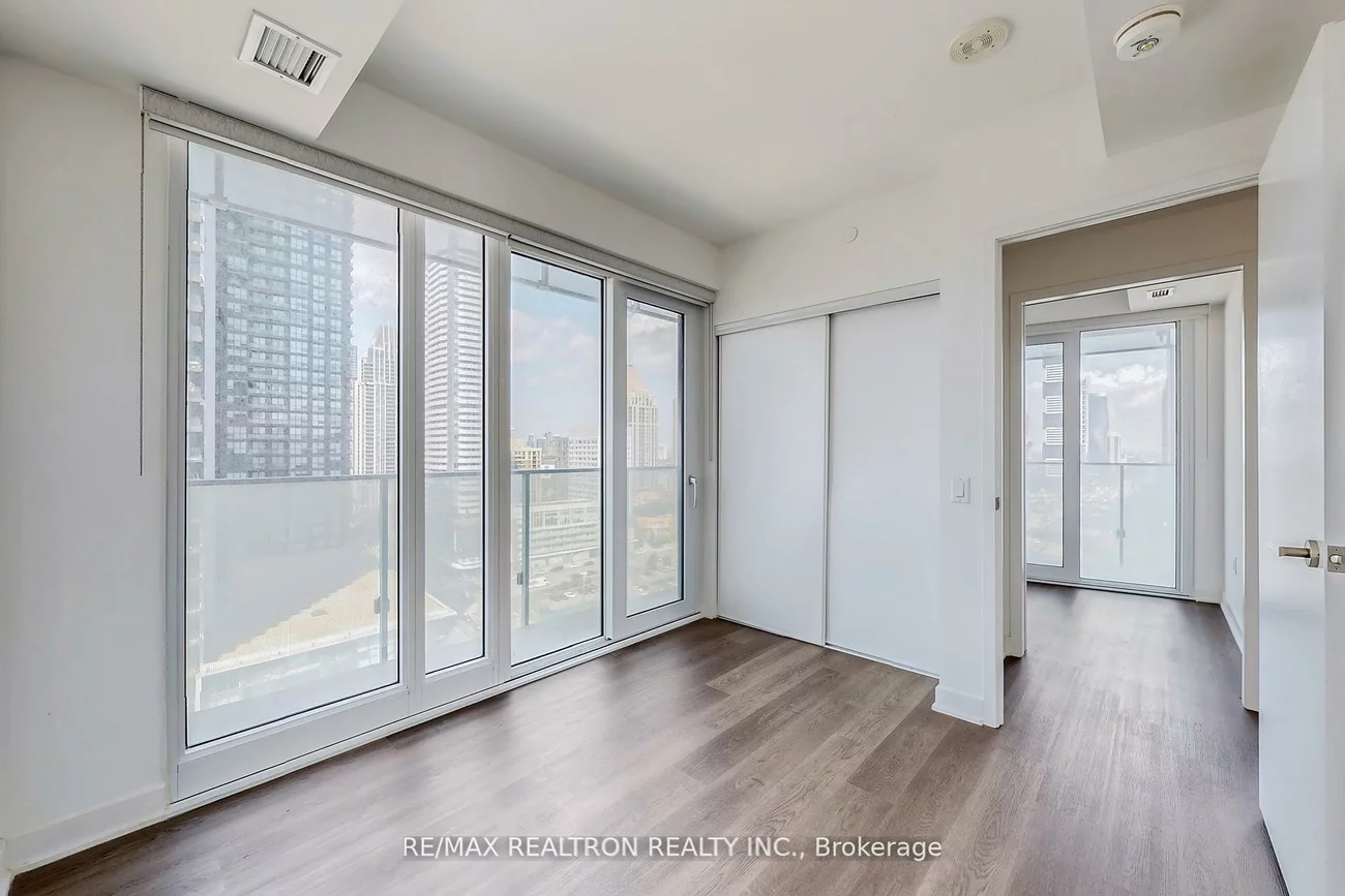 3900, Confederation, City Centre, Mississauga