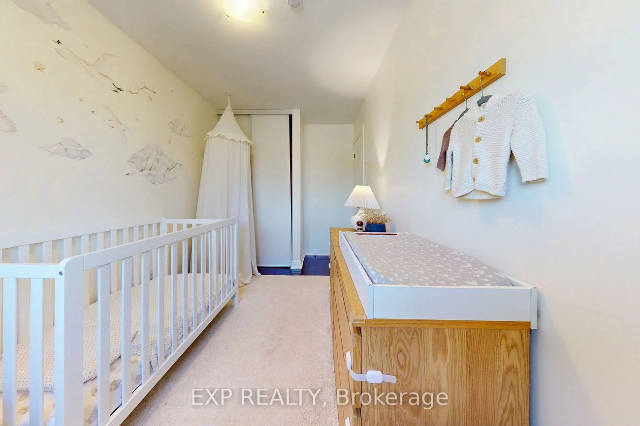 6699, Falconer, Streetsville, Mississauga