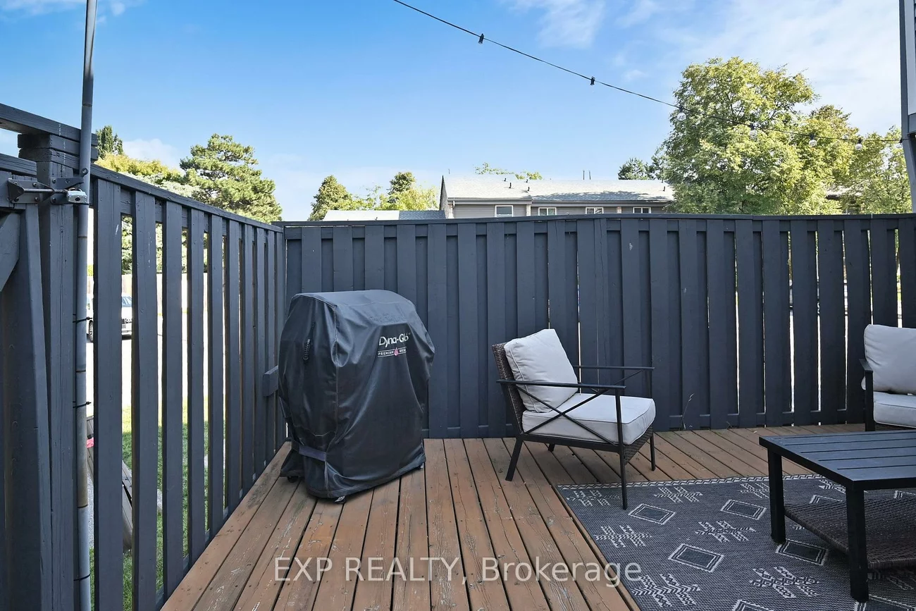 6699, Falconer, Streetsville, Mississauga