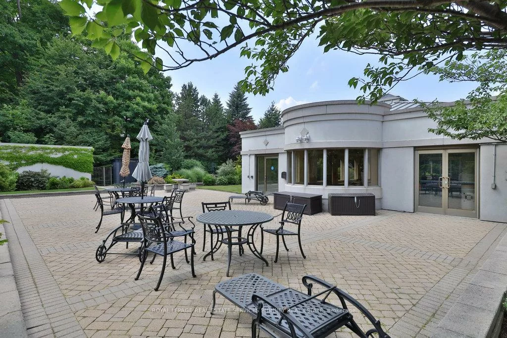 1900, The Collegeway, Erin Mills, Mississauga