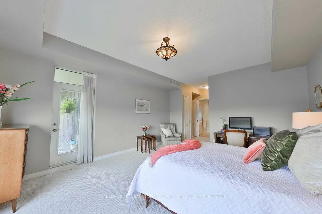 1900, The Collegeway, Erin Mills, Mississauga