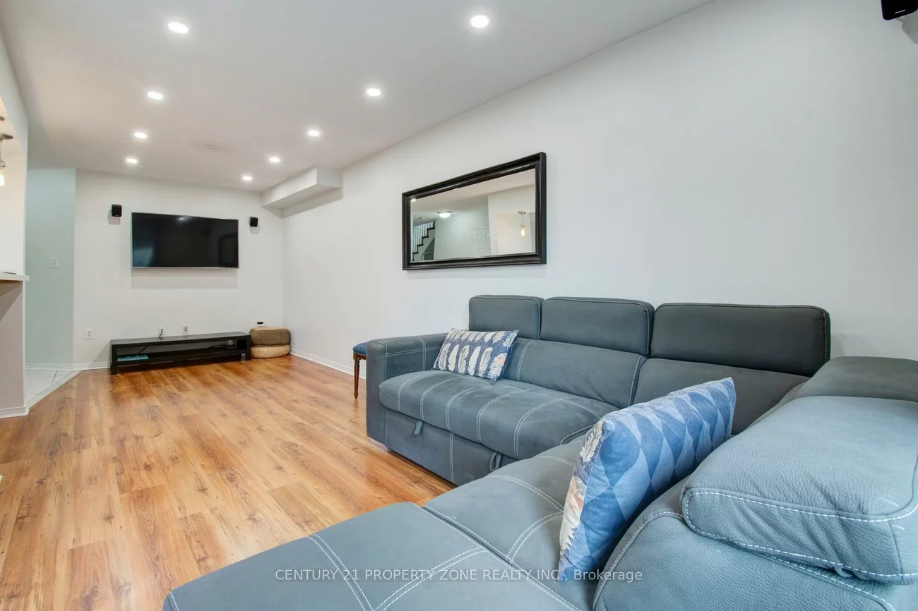 1575, South Parade, East Credit, Mississauga