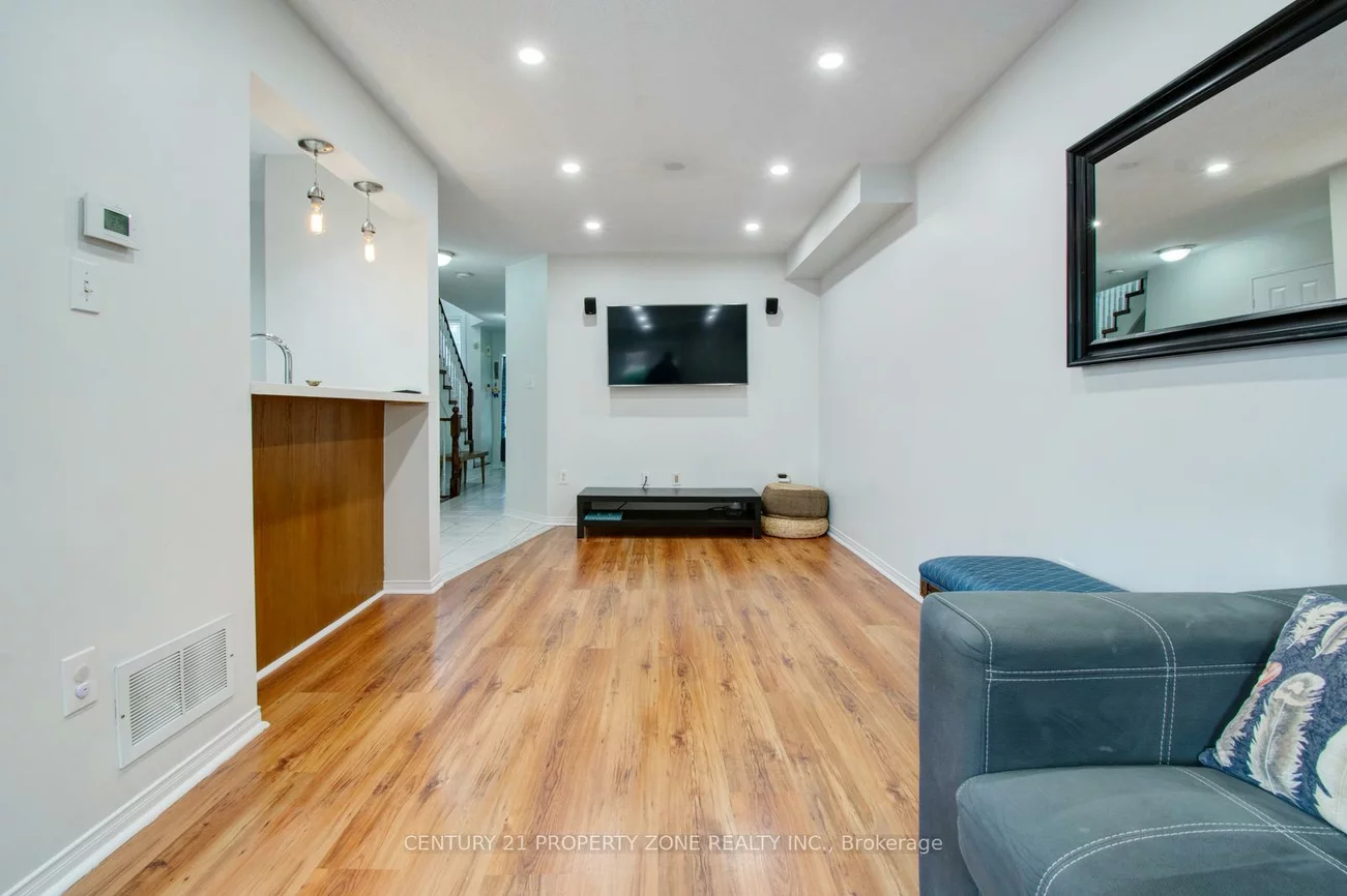 1575, South Parade, East Credit, Mississauga