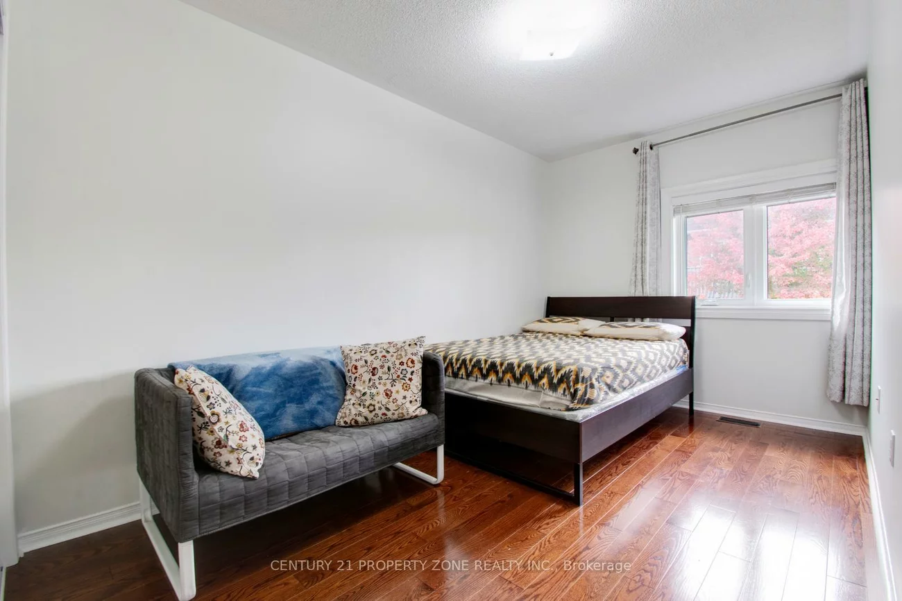 1575, South Parade, East Credit, Mississauga