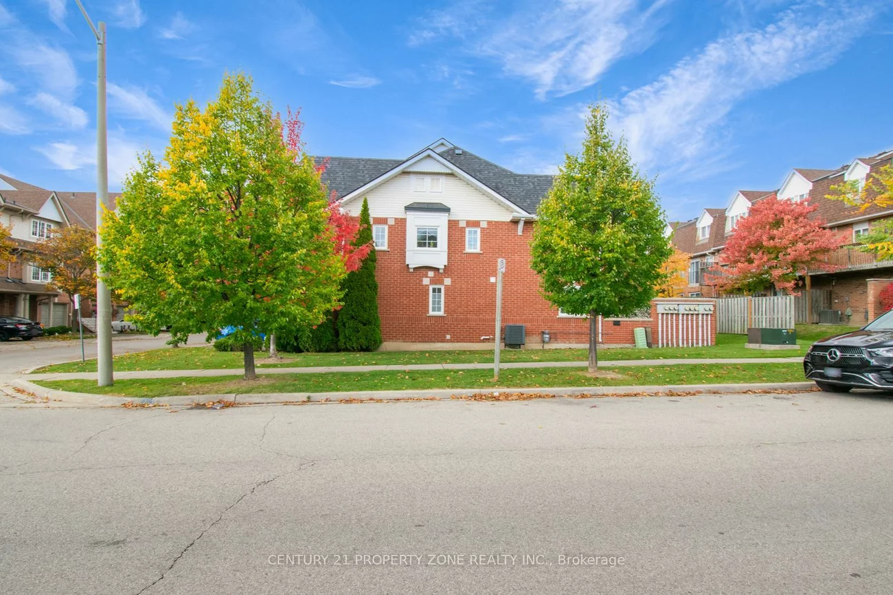 1575, South Parade, East Credit, Mississauga