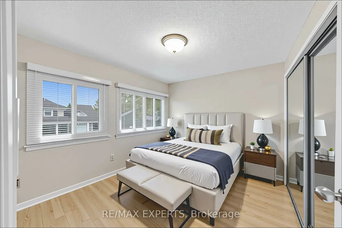 2676, Folkway, Erin Mills, Mississauga