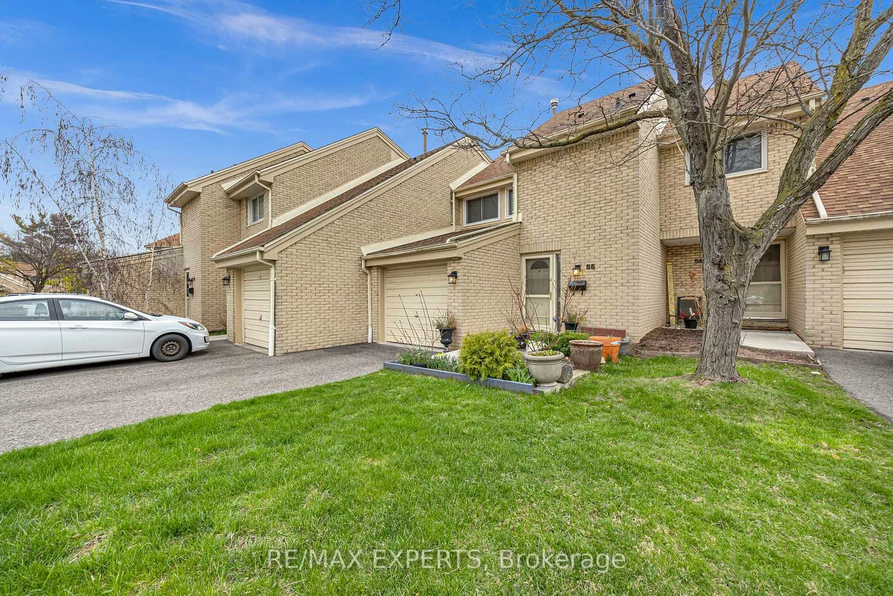 2676, Folkway, Erin Mills, Mississauga