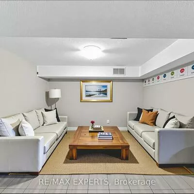 2676, Folkway, Erin Mills, Mississauga