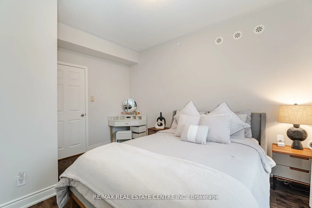 5705, Long Valley, Churchill Meadows, Mississauga