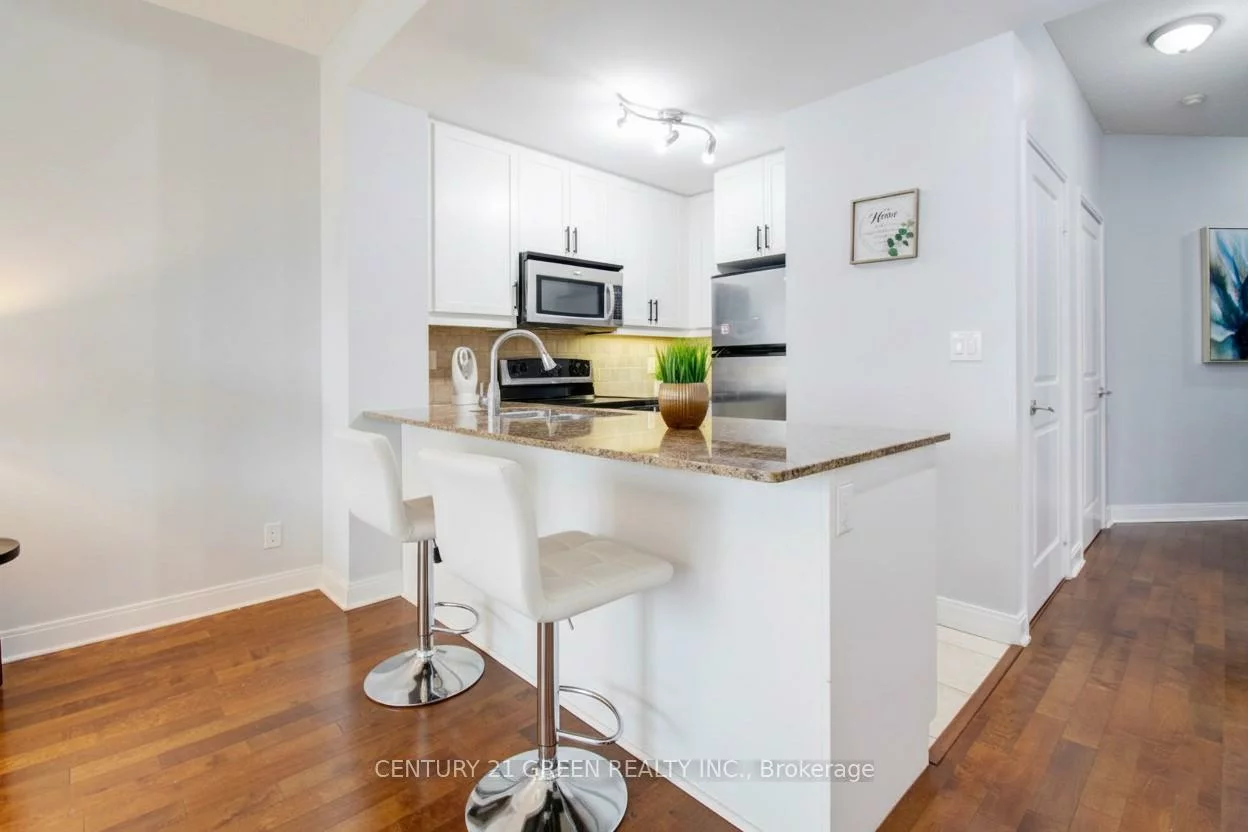 80, Absolute, City Centre, Mississauga