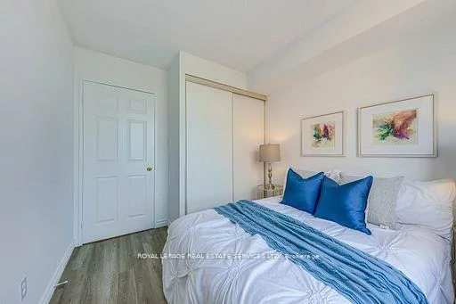 265, Enfield, City Centre, Mississauga