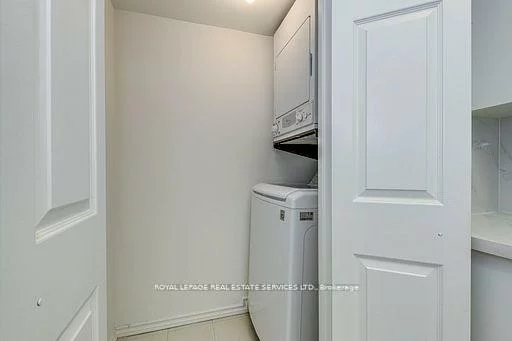 265, Enfield, City Centre, Mississauga